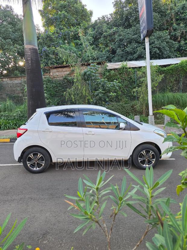 Mazda Demio 2017 White