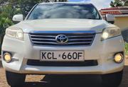 Toyota Vanguard 2012 White for sale