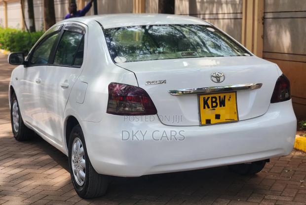 Toyota Belta 2006 Pearl