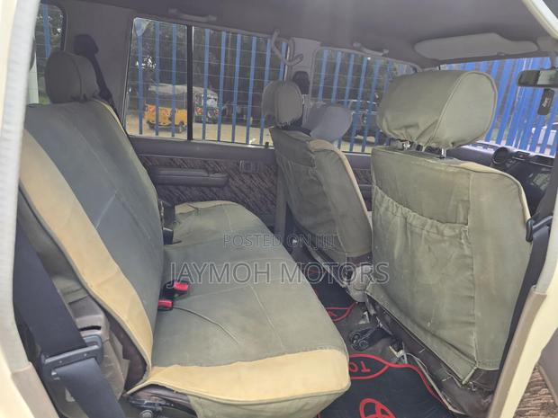 Toyota Land Cruiser 2015 Beige