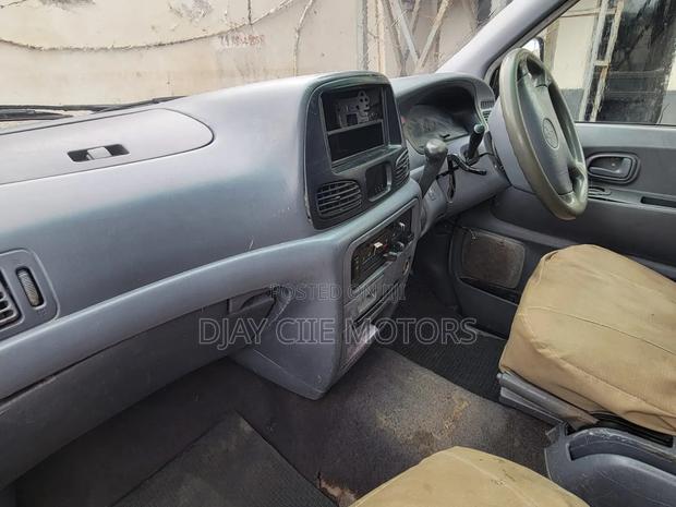 Toyota TownAce 2003 Silver