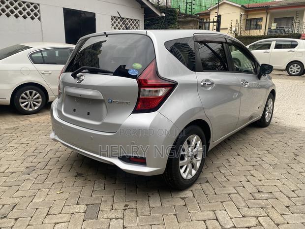 Nissan Note 2019 Silver