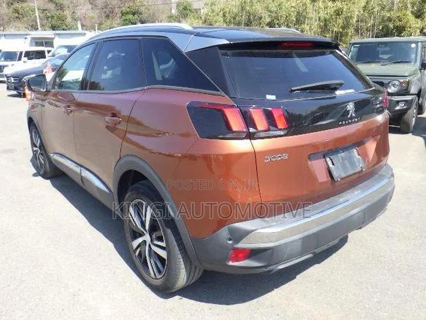 Peugeot 3008 2019 Brown