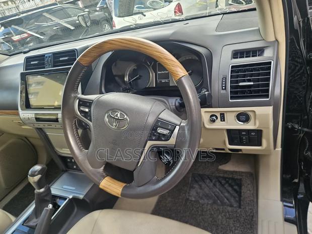 Toyota Land Cruiser Prado 2020 Black