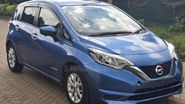 Nissan Note 1.2 Hybrid 2020 Blue
