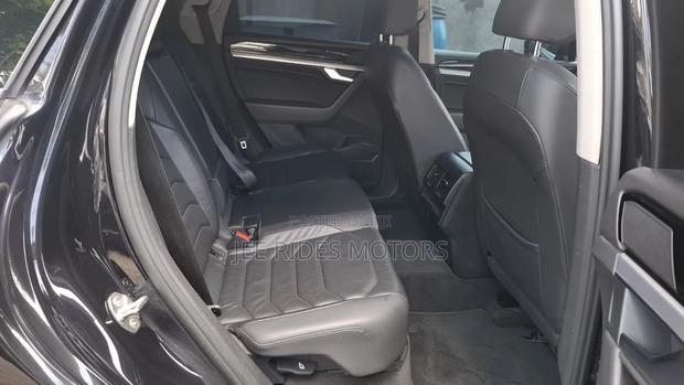 Volkswagen Touareg 2018 Black