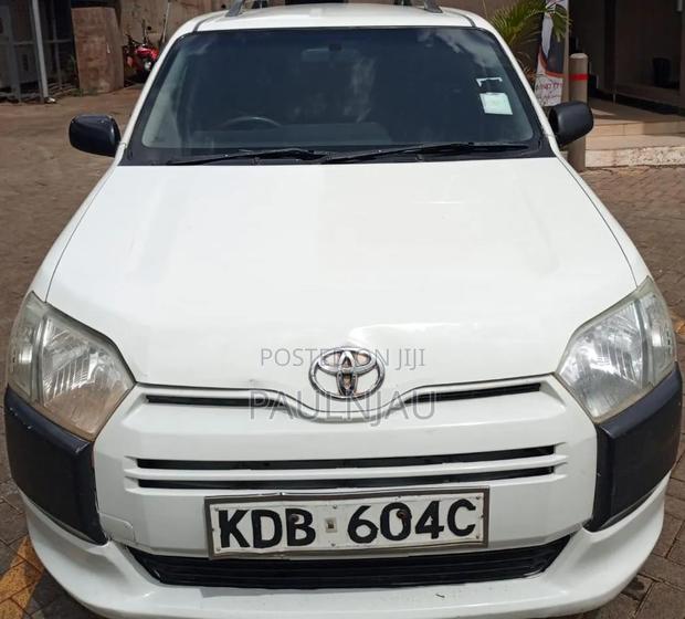 Toyota Succeed SV Premium 2014 White