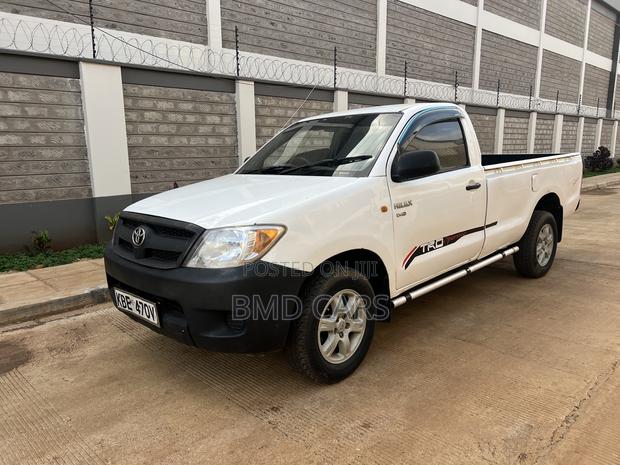 Toyota Hilux 2.5 D-4D SRX 2008 White
