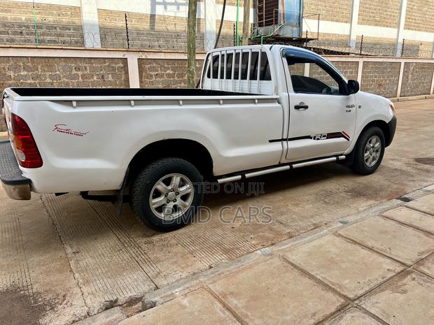 Toyota Hilux 2.5 D-4D SRX 2008 White