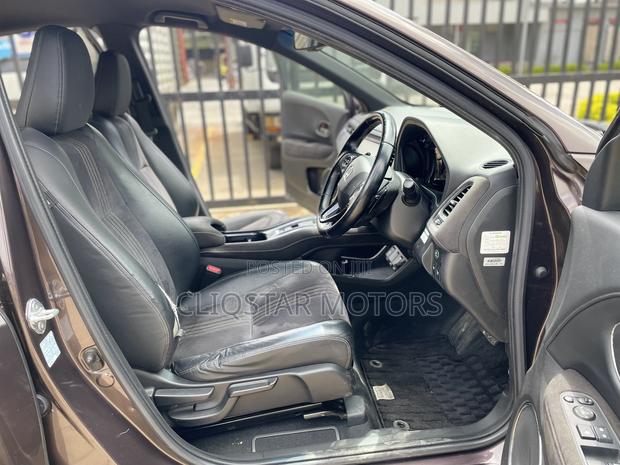 Honda Vezel 1.5 Hybrid 2WD 2019 Brown