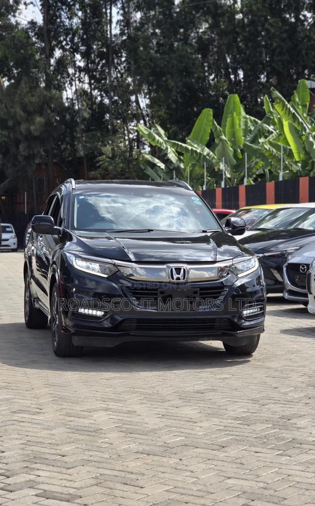 Honda Vezel 2020 Black