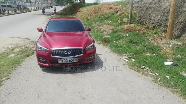 Nissan Skyline 2014 Red