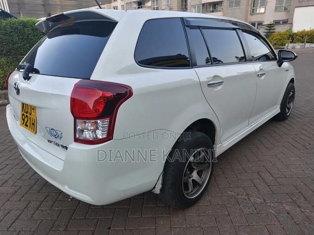 Toyota Corolla Fielder 2015 White
