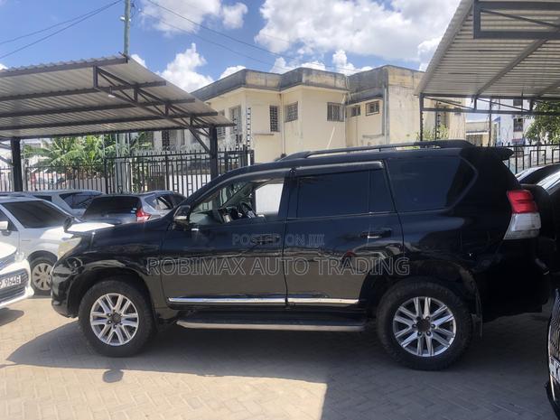 Toyota Land Cruiser Prado 2013 Black