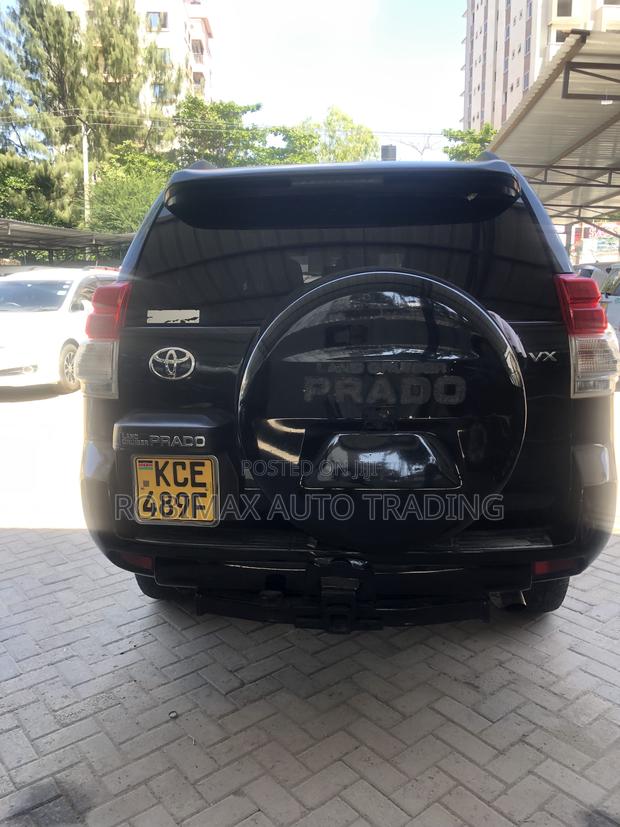 Toyota Land Cruiser Prado 2013 Black