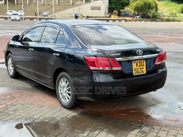Toyota Premio 2018 Blue
