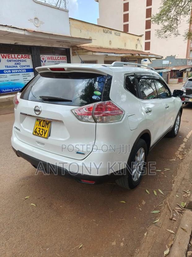 Nissan X-Trail 2016 White