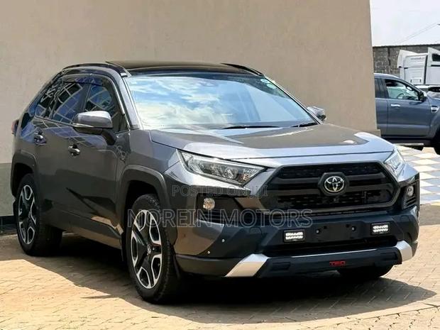 Toyota RAV4 Adventure AWD 2020 Green