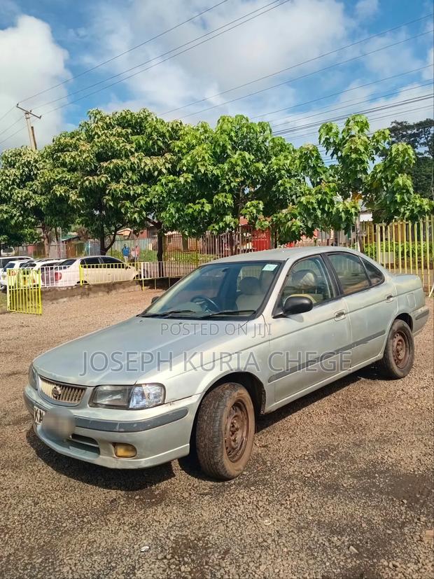 Nissan Sunny 1999 Silver