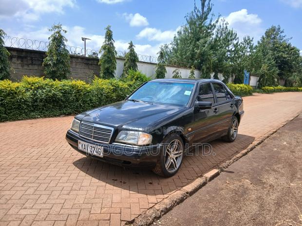 Mercedes-Benz C200 2000 Black