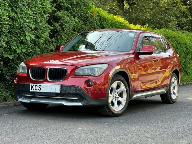 BMW X1 2011 Red
