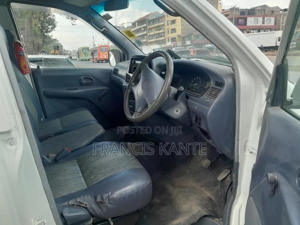 Toyota TownAce 2002 White