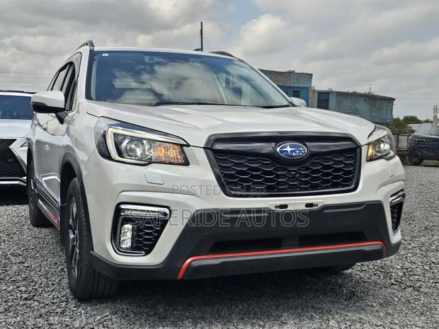 Subaru Forester 2019 White