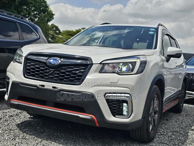 Subaru Forester 2019 White