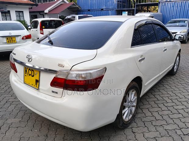 Toyota Premio 2.0 FWD 2008 White