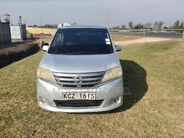 Nissan Serena 2013 Silver