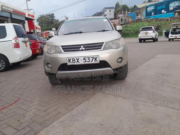 Mitsubishi Outlander 2005 Gold