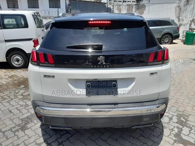 Peugeot 3008 2018 White