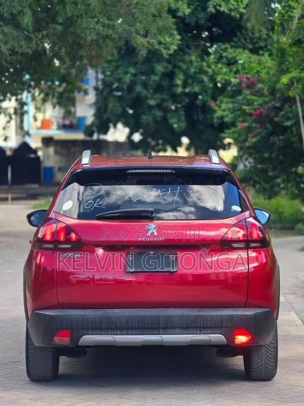 Peugeot 2008 2018 Red