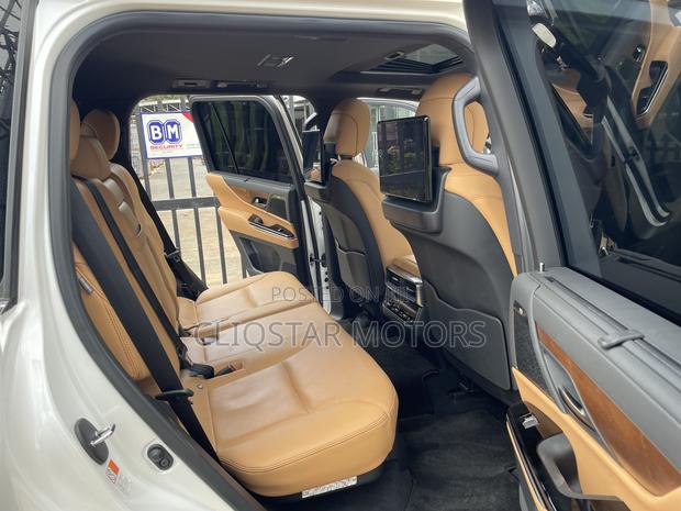 Lexus LX 600 2022 White