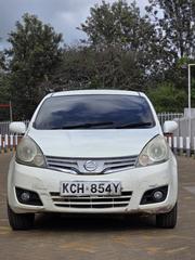 Nissan Note 2010 White for sale