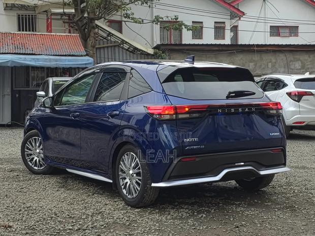 Nissan Note 1.2 Hybrid 2021 Blue