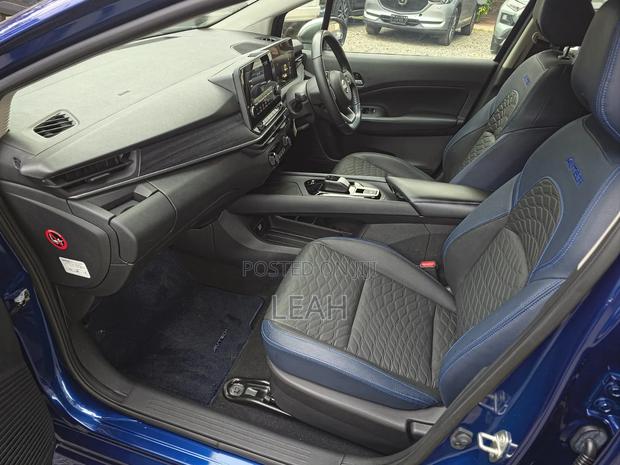 Nissan Note 1.2 Hybrid 2021 Blue