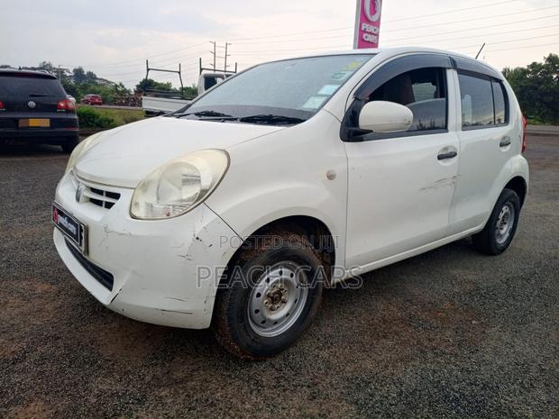 Toyota Passo 2014 White