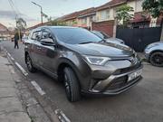 Toyota RAV4 2017 Gray for sale