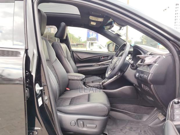 Toyota Harrier 2018 Black