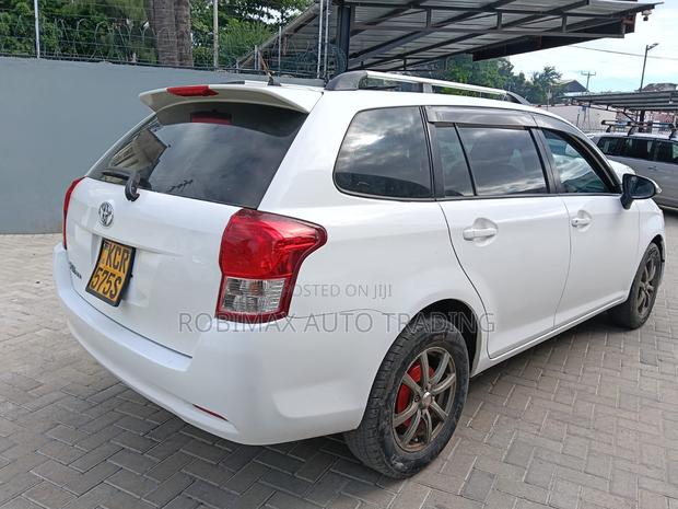 Toyota Corolla Fielder 2012 White