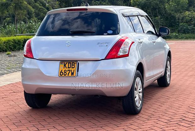 Suzuki Swift 2014 Silver