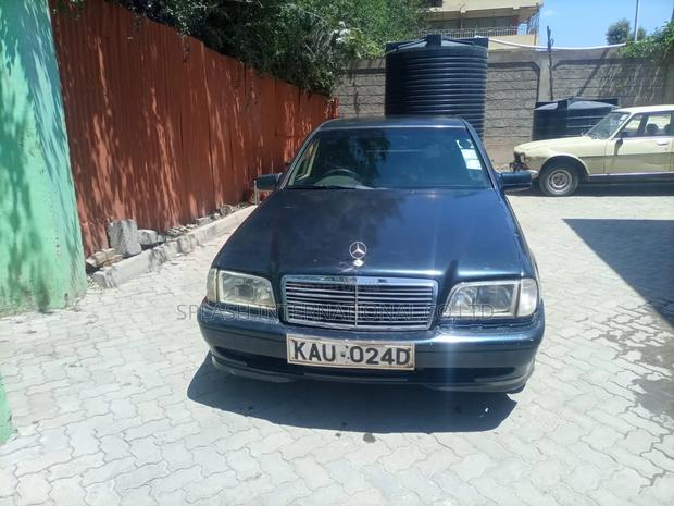 Mercedes-Benz C200 1999 Blue