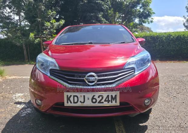 Nissan Note 2016 Red