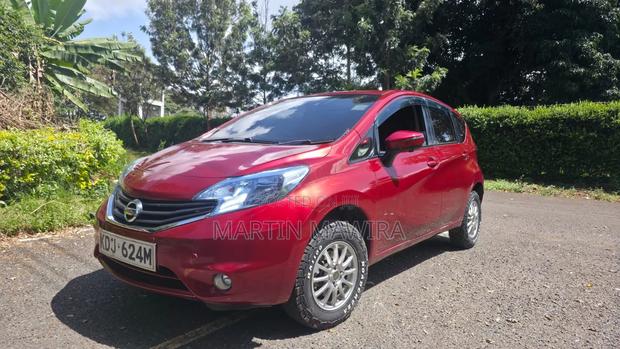 Nissan Note 2016 Red