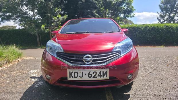 Nissan Note 2016 Red