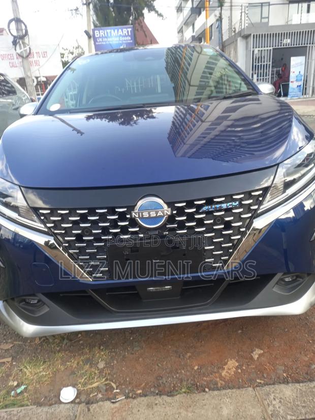 Nissan Note 1.2 Hybrid 2021 Blue