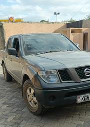 Nissan Navara 2009 Silver for sale
