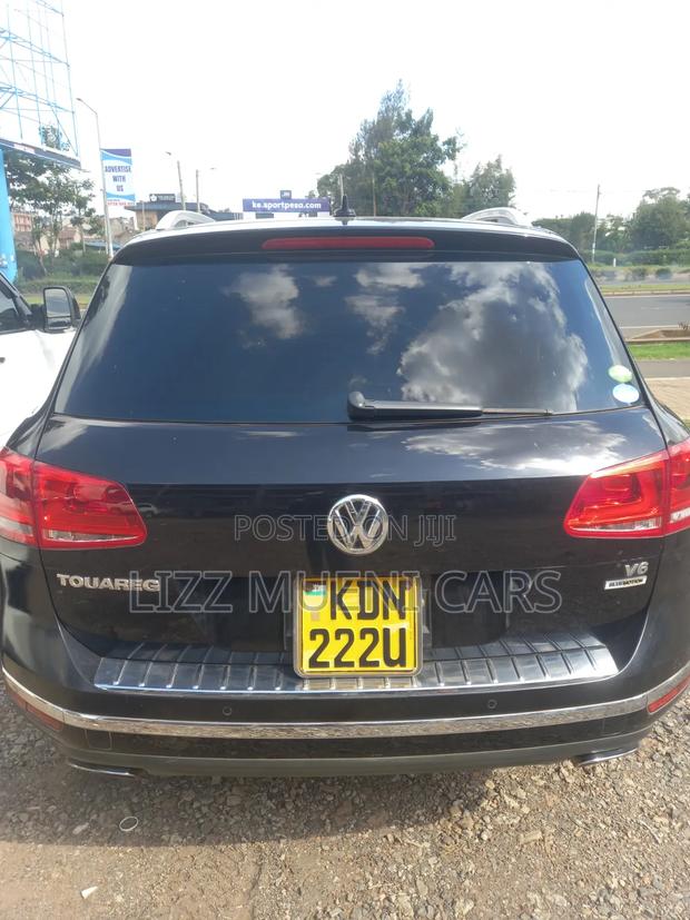 Volkswagen Touareg 2017 Gray