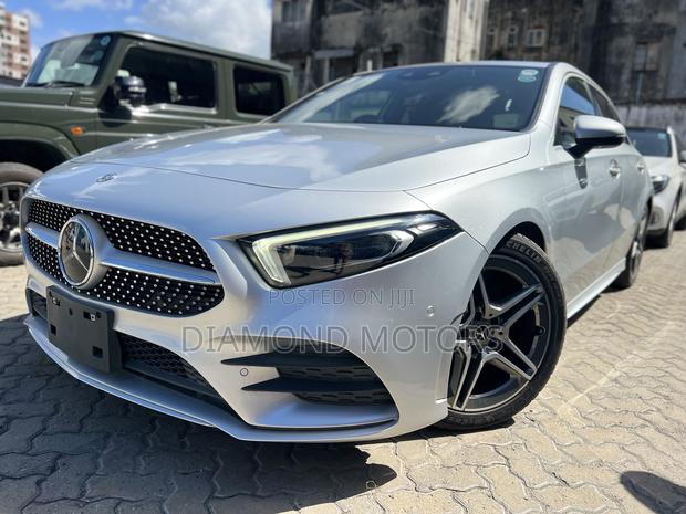 Mercedes-Benz A-Class 2019 Silver